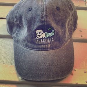 Has Velcro for adjusting, worn once.